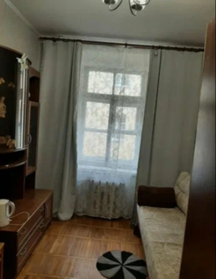 Комната, 14 м², ст. м. Василеостровская
