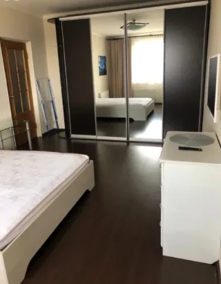 1-к. кв., 39 м², ст. м. Ладожская