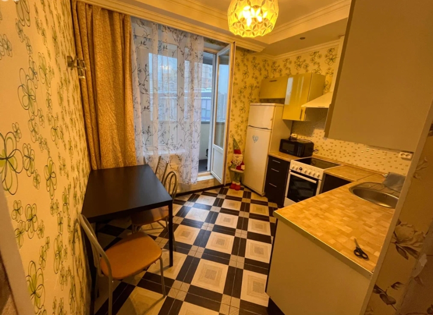 1-к. кв., 33 м², ст. м. Улица Дыбенко