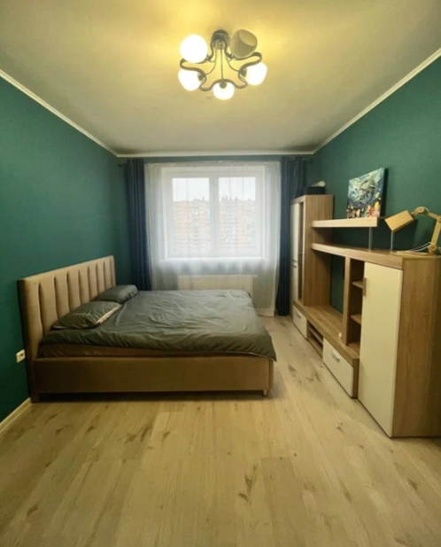 1-к. кв., 35 м², ст. м. Улица Дыбенко