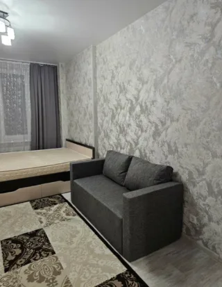 1-к. кв., 38 м², ст. м. Комендантский проспект