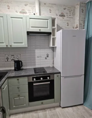 1-к. кв., 38 м², ст. м. Комендантский проспект