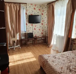 2-к. кв., 45 м², ст. м. Проспект Ветеранов