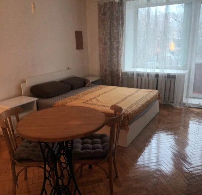 1-к. кв., 31 м², ст. м. Международная