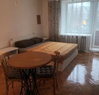 1-к. кв., 31 м², ст. м. Международная