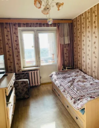 2-к. кв., 52 м², ст. м. Международная