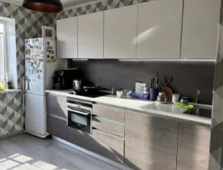 2-к. кв., 65 м², ст. м. Парнас