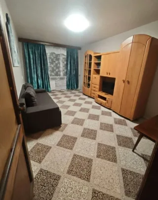 2-к. кв., 45 м², ст. м. Улица Дыбенко