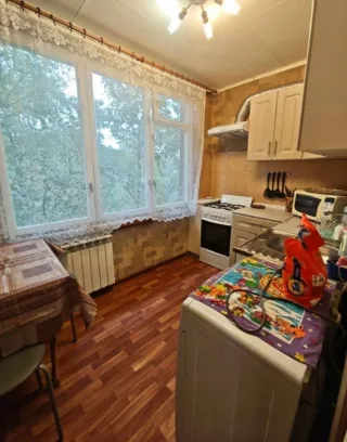 2-к. кв., 45 м², ст. м. Улица Дыбенко