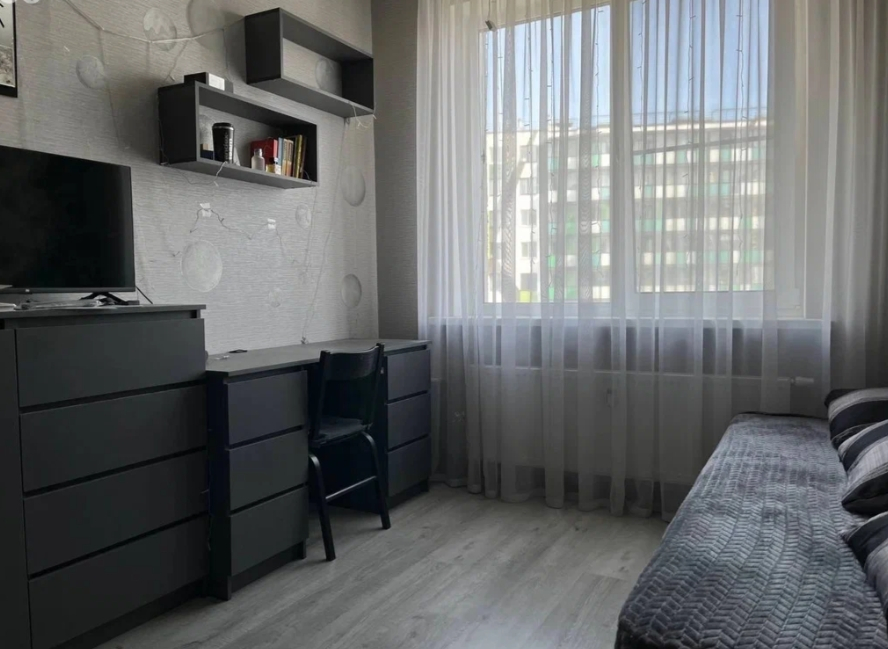 1-к. кв., 30 м², ст. м. Улица Дыбенко