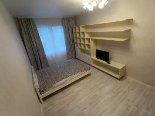 1-к. кв., 40 м², ст. м. Улица Дыбенко