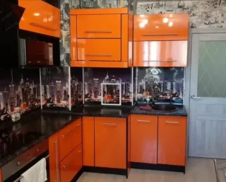 2-к. кв., 57 м², ст. м. Парнас