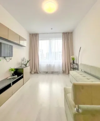 1-к. кв., 34 м², ст. м. Комендантский проспект