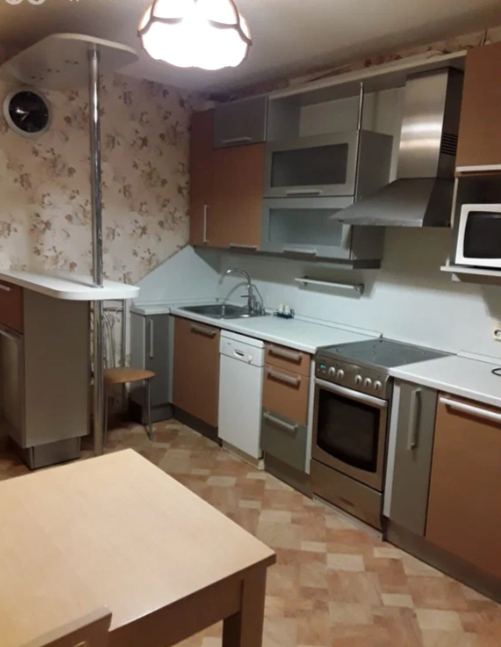 1-к. кв., 44 м², ст. м. Проспект Просвещения