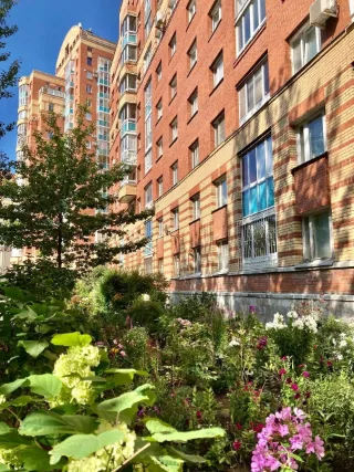 1-к. кв., 43 м², ст. м. Комендантский проспект