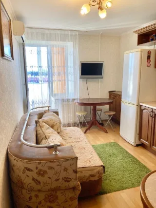 1-к. кв., 43 м², ст. м. Комендантский проспект