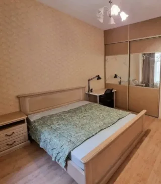 3-к. кв., 87 м², ст. м. Василеостровская