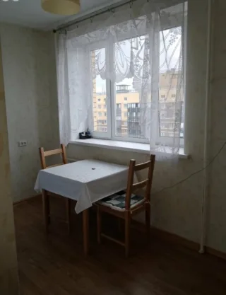 1-к. кв., 38 м², ст. м. Парнас