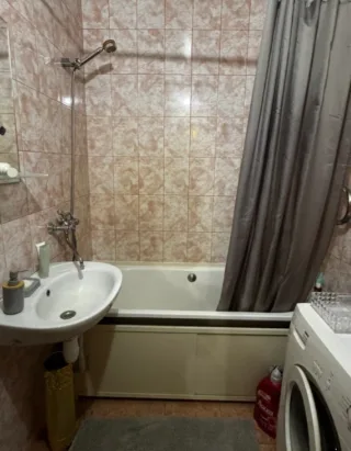 1-к. кв., 48 м², ст. м. Проспект Большевиков