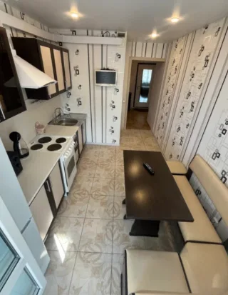 1-к. кв., 36 м², ст. м. Ладожская