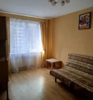 1-к. кв., 36 м², ст. м. Рыбацкое