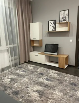 1-к. кв., 38 м², ст. м. Комендантский проспект