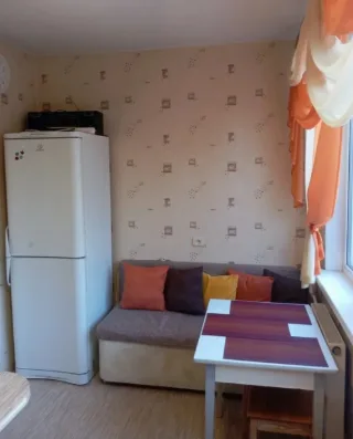 2-к. кв., 49 м², ст. м. Международная