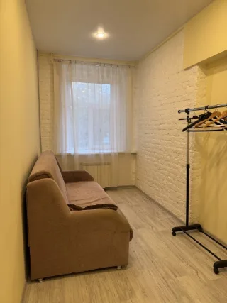 Комната, 13 м², ст. м. Обводный канал