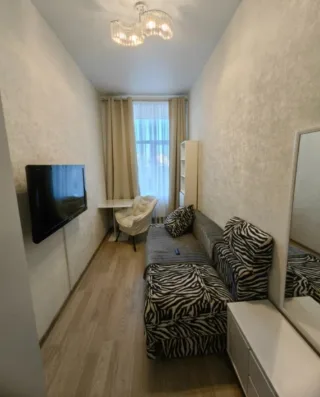 Комната, 12 м², ст. м. Петроградская