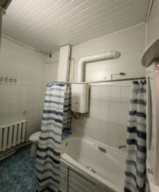 Комната, 12 м², ст. м. Петроградская