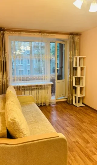 2-к. кв., 44 м², ст. м. Академическая