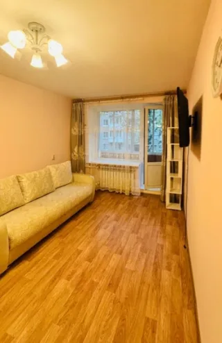 2-к. кв., 44 м², ст. м. Академическая