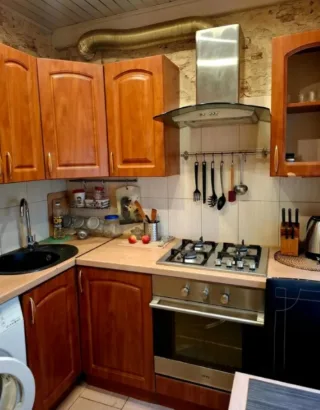 2-к. кв., 45 м², ст. м. Международная