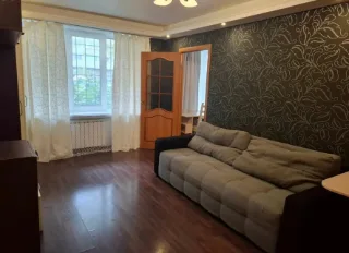 2-к. кв., 45 м², ст. м. Международная