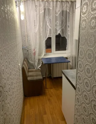 3-к. кв., 55 м², ст. м. Московская