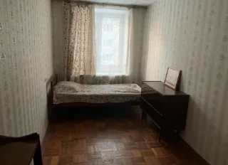 3-к. кв., 55 м², ст. м. Московская