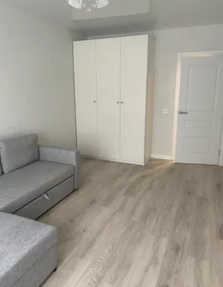 2-к. кв., 55 м², ст. м. Комендантский проспект