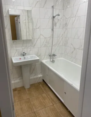 2-к. кв., 55 м², ст. м. Комендантский проспект