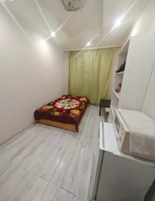 Комната, 13 м², ст. м. Звенигородская