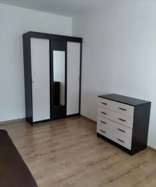 1-к. кв., 33 м², ст. м. Рыбацкое