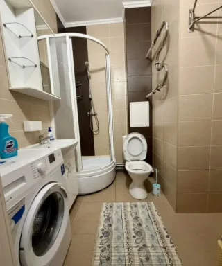 1-к. кв., 35 м², ст. м. Комендантский проспект