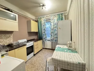 2-к. кв., 47 м², ст. м. Проспект Просвещения