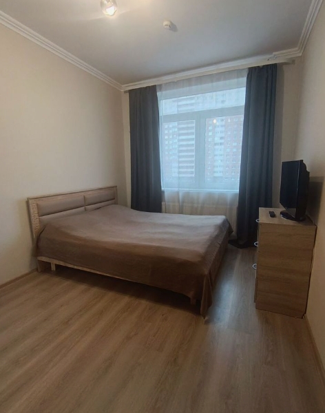 1-к. кв., 33 м², ст. м. Звёздная