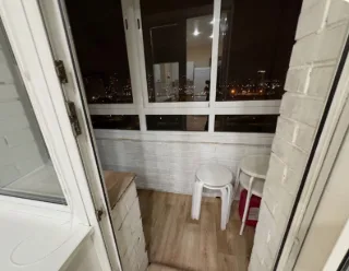 1-к. кв., 40 м², ст. м. Проспект Славы