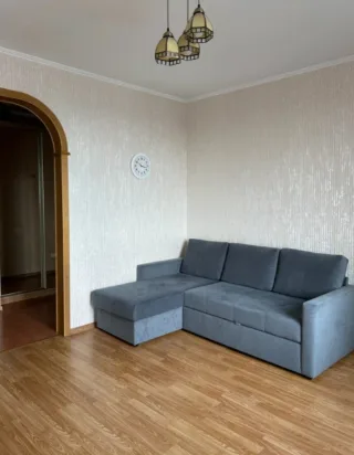 2-к. кв., 58 м², ст. м. Комендантский проспект