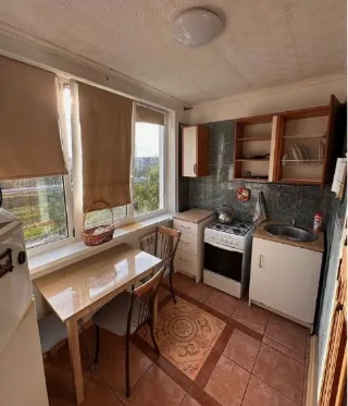 2-к. кв., 45 м², ст. м. Международная