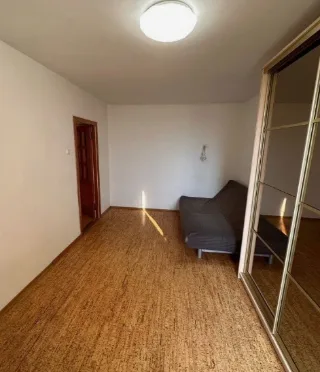2-к. кв., 45 м², ст. м. Международная