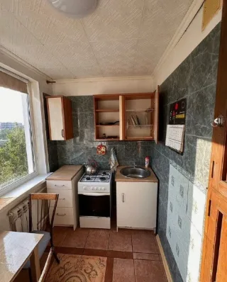 2-к. кв., 45 м², ст. м. Международная