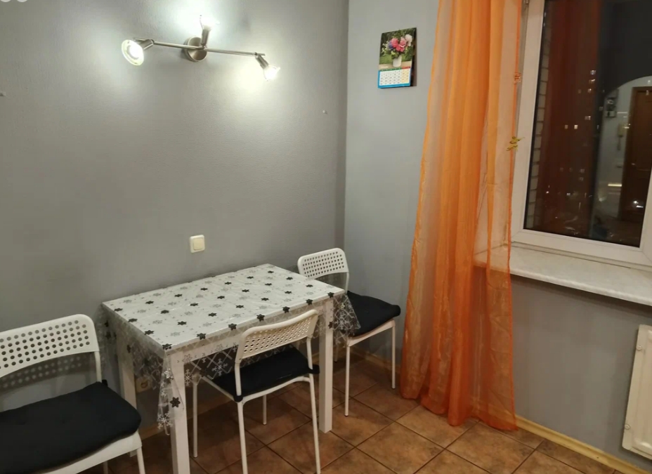 1-к. кв., 35 м², ст. м. Звёздная