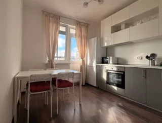 1-к. кв., 33 м², ст. м. Звёздная